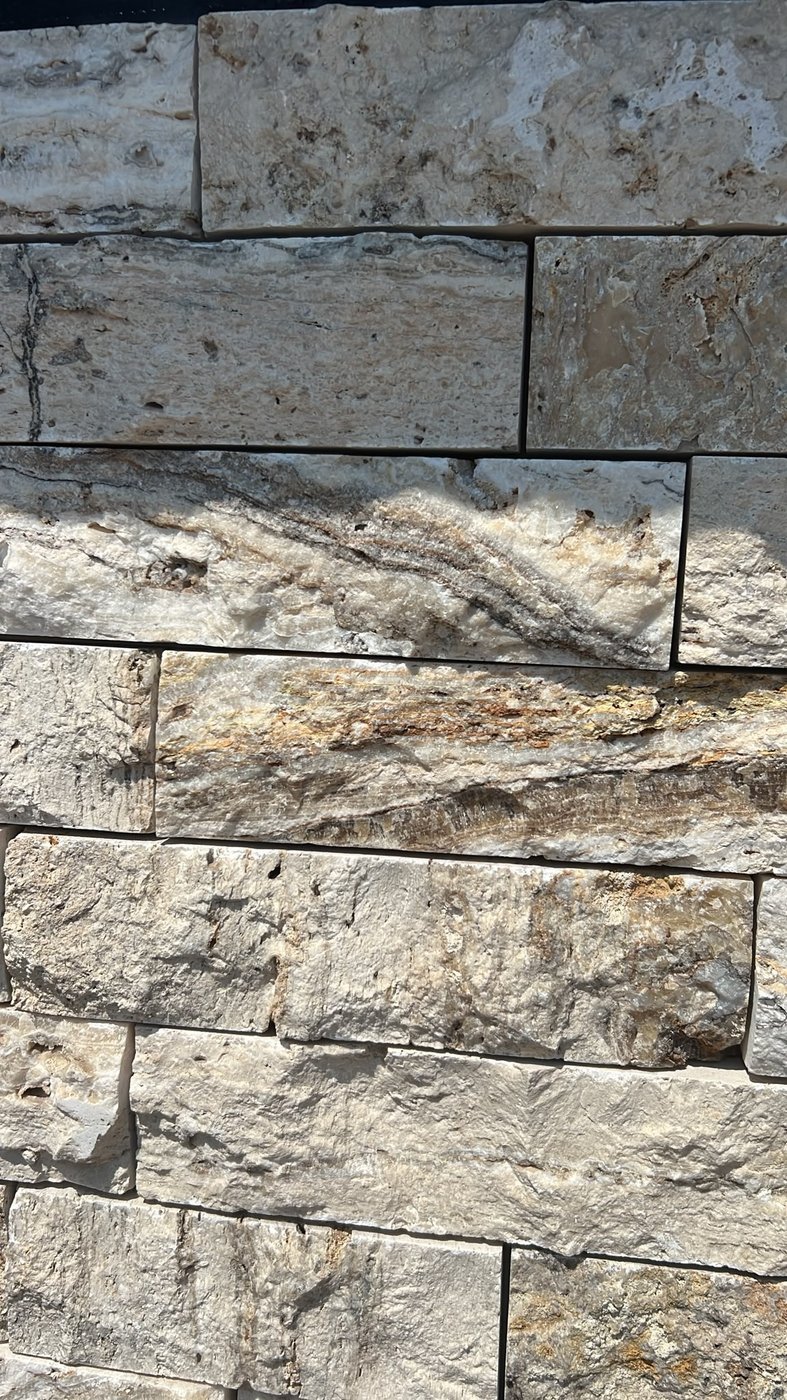 אבן תבליט 7.5 לחופשי מיקס